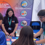 Con juegos físicos y digitales, Science Up participa en la 14° Feria Científica de la Facultad de Qu...