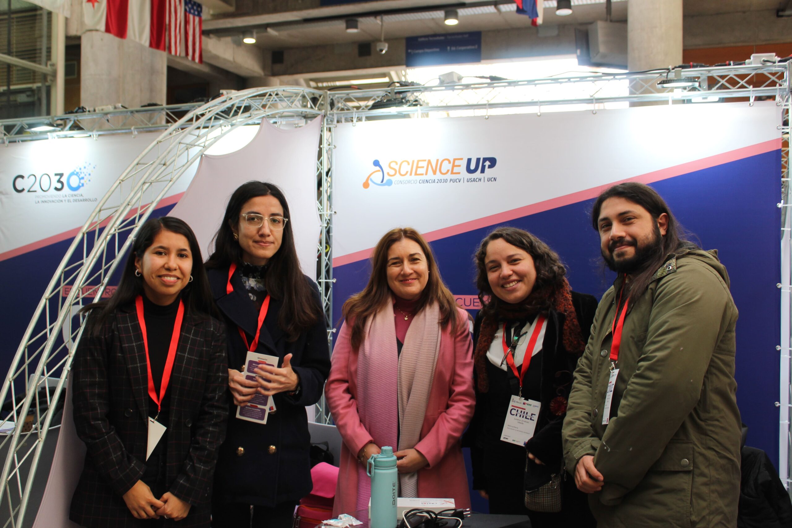 Equipo del Consorcio Science Up presente en el Encuentro Chile 2024.